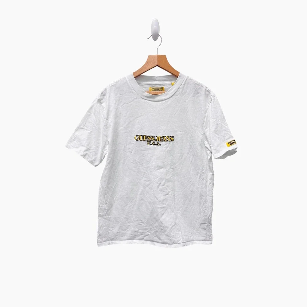 Guess Originals x Chinatown Market‎ Smiley Face Graphic Tee Shirt - Picture 2 of 10